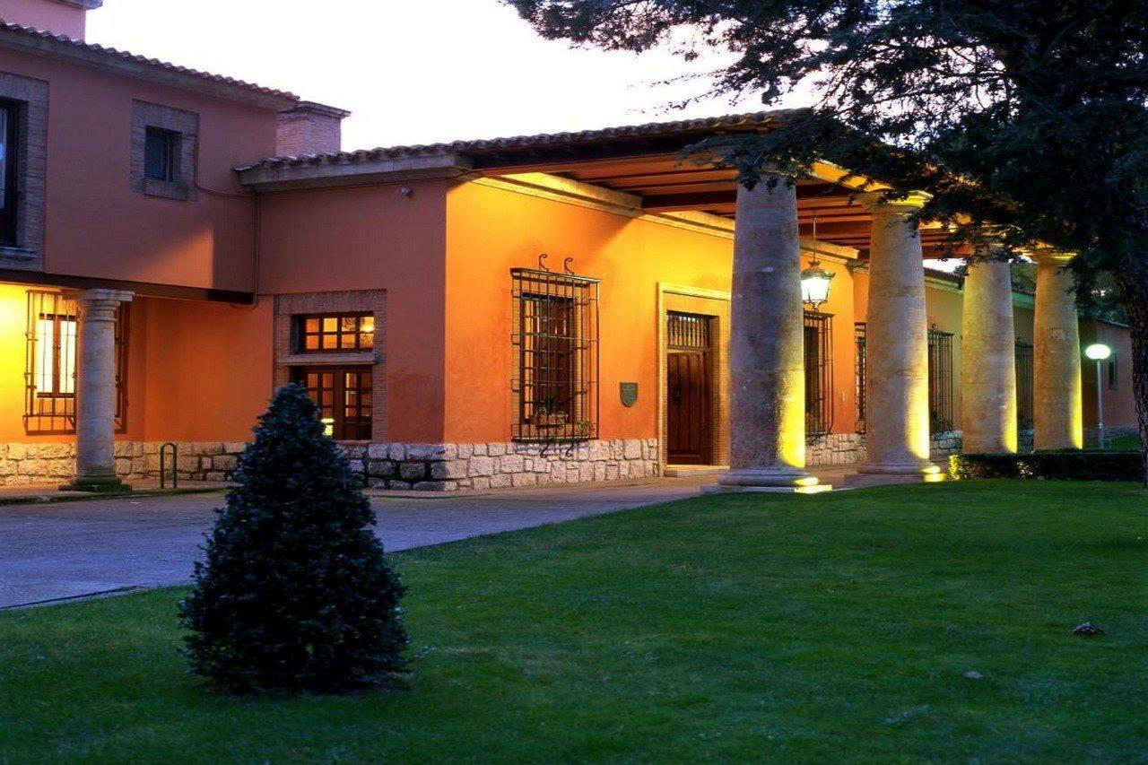 Parador De Tordesillas Buitenkant foto
