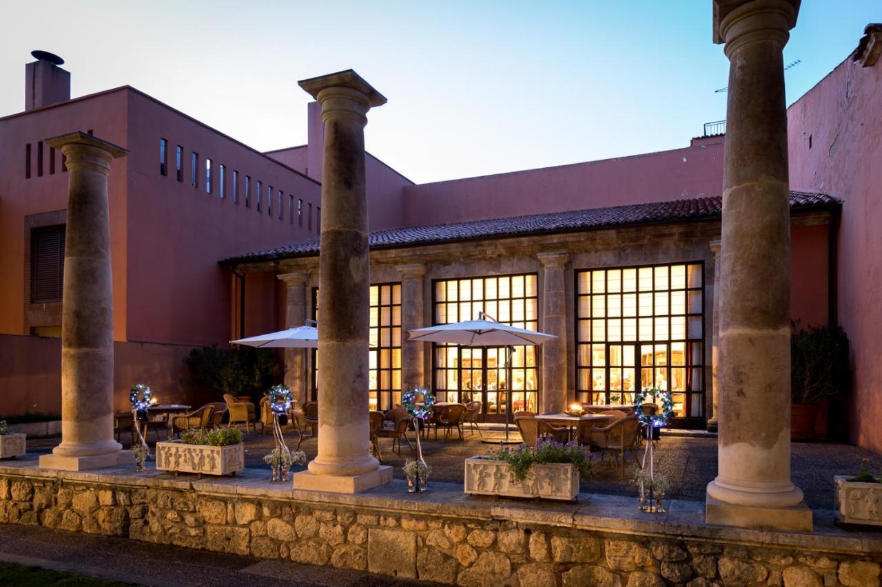 Parador De Tordesillas Buitenkant foto
