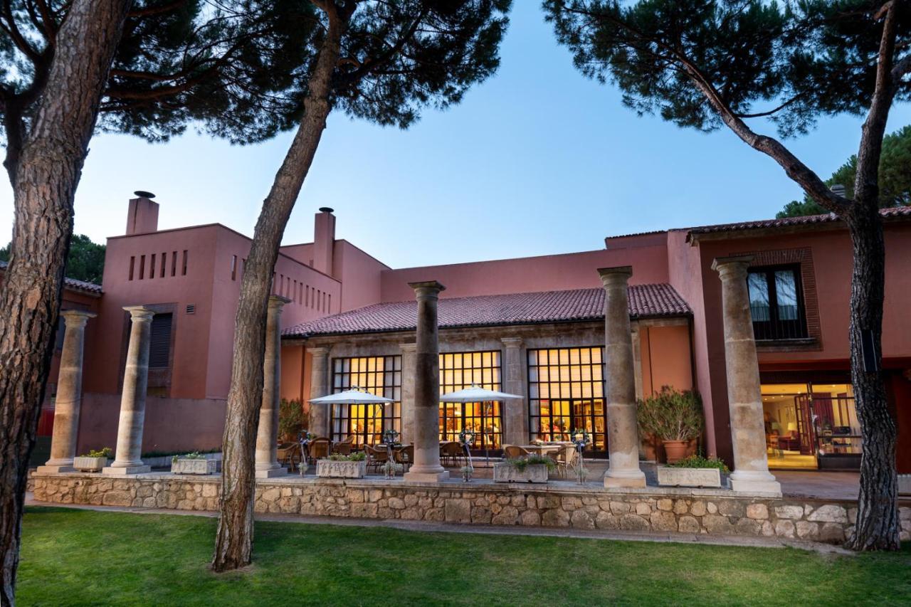 Parador De Tordesillas Buitenkant foto