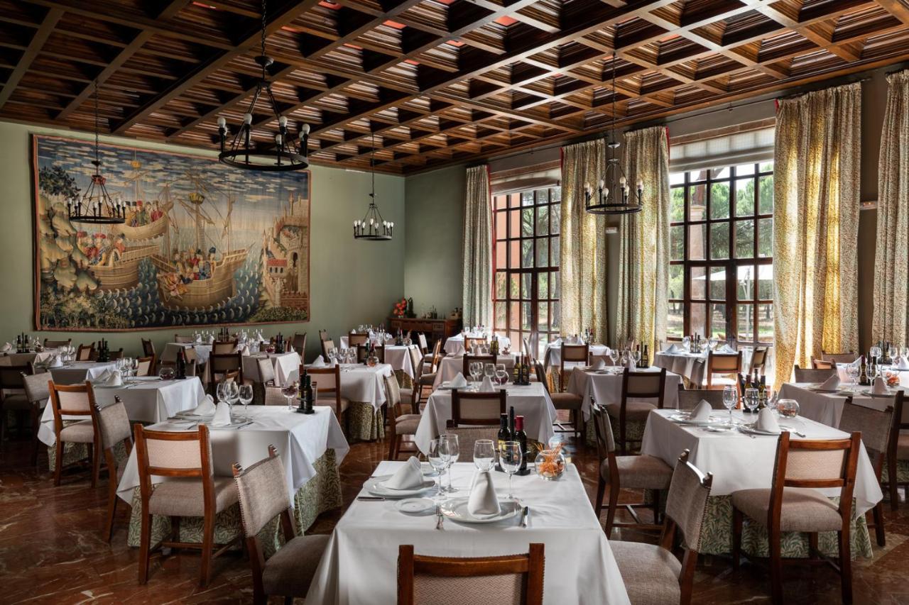 Parador De Tordesillas Buitenkant foto
